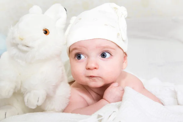 Schattige kleine baby — Stockfoto