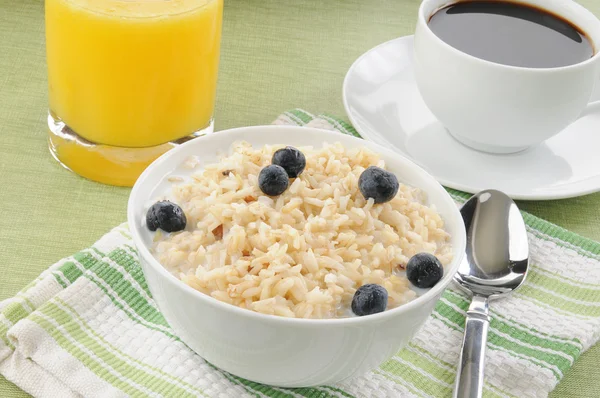 Schüssel Reis zum Frühstück — Stockfoto