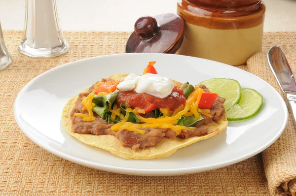 Tostada com limão — Fotografia de Stock