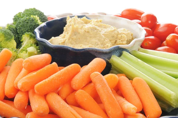 Vegetable platter with hummus — Stock Photo, Image