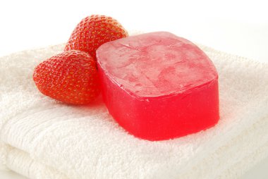 çilek özü gliserin sabun