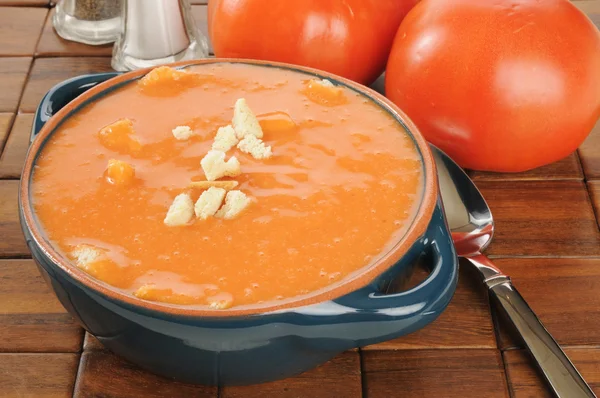 Bowl of tomato soup — Stock Photo, Image