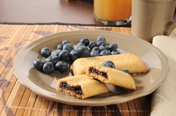 Blueberry breakfast bar — Stock Photo, Image