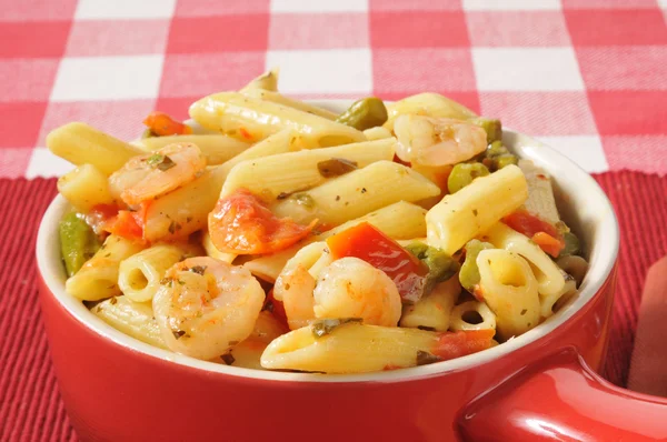 Poulet et brocoli sur rigatoni — Photo