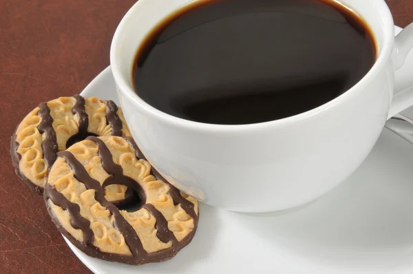 Pliki cookie i zbliżenie do kawy — Zdjęcie stockowe