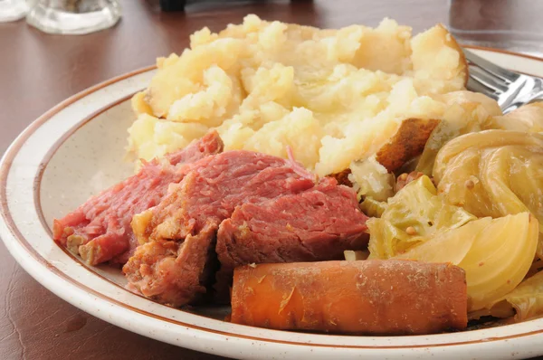 Corned beef et chou — Photo