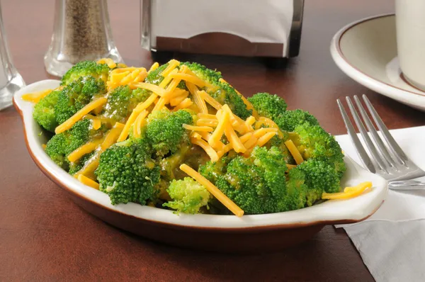 Broccoli and cheese — Stock Photo, Image