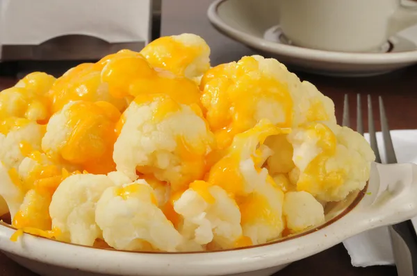 Cauliflower and cheese — Stock Photo, Image