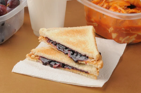 Sandwich de mantequilla de maní y jalea — Foto de Stock