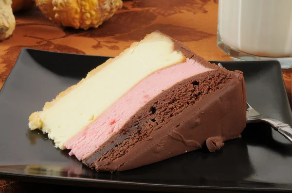 Neapolitan cheese cake — Stock Photo, Image