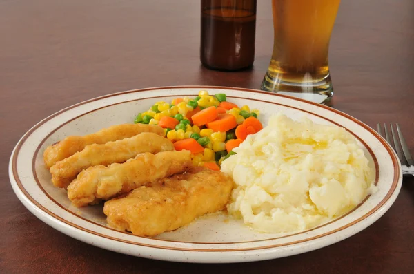Beer battered chicken strips — Stock Photo, Image