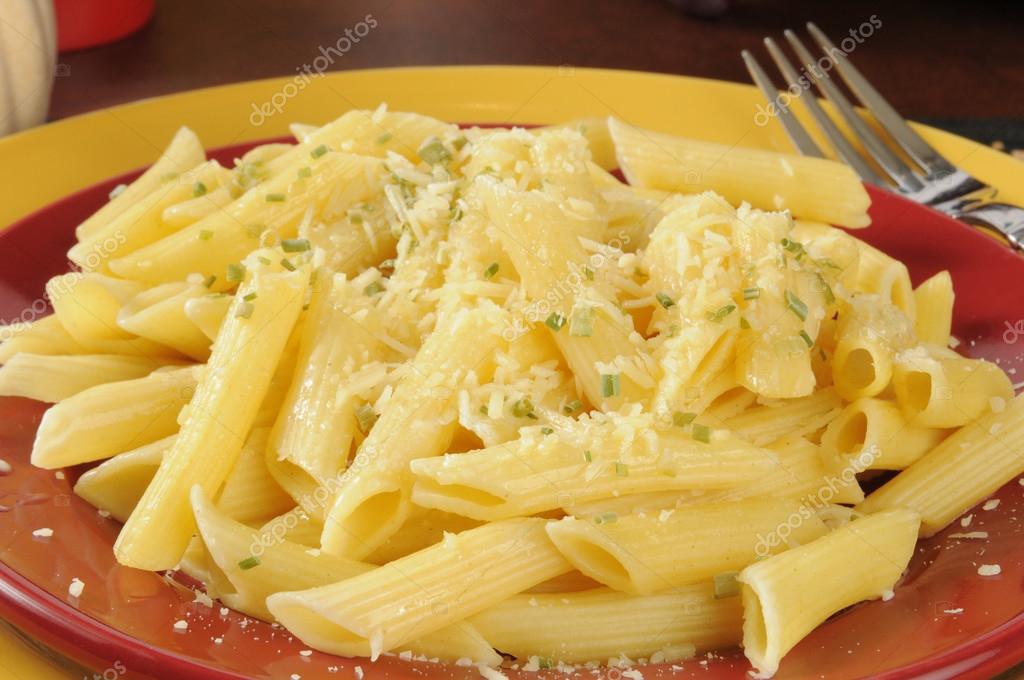 butter noodles with parmesan