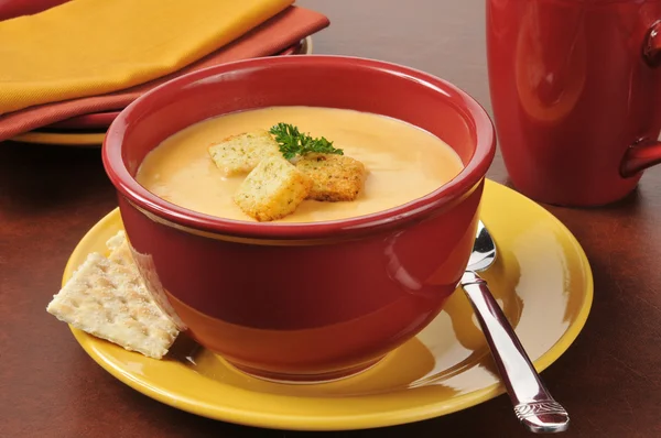 Bisque de lagosta com croutons — Fotografia de Stock