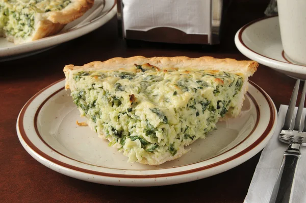 Szpinak quiche — Zdjęcie stockowe