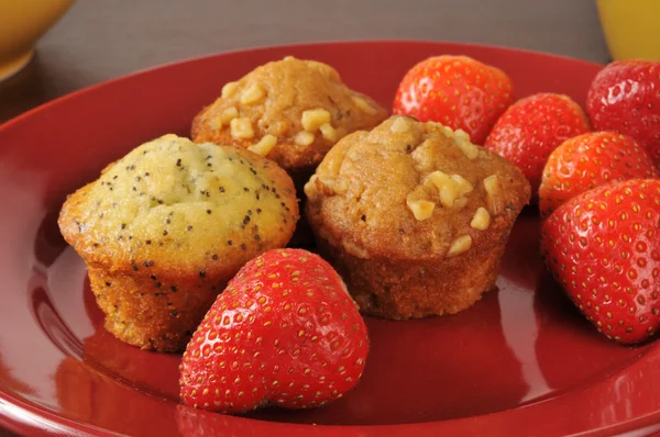 Muffins et fraises — Photo