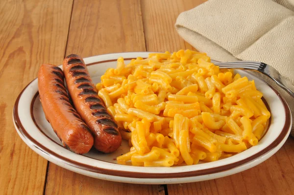 Macaroni with hot dogs — Stock Photo, Image
