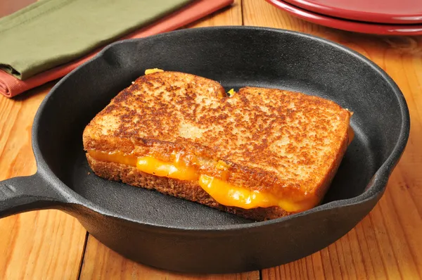 Gegrilltes Käse-Sandwich — Stockfoto