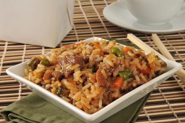 Bife de pimenta e arroz — Fotografia de Stock