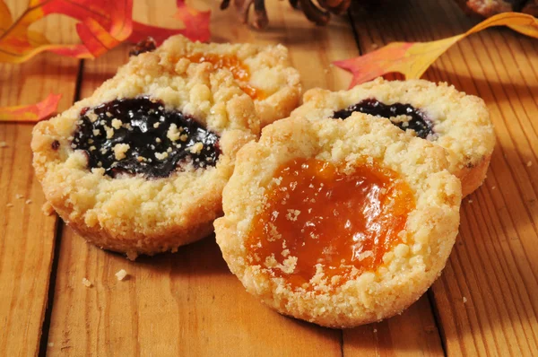 Jam filled shortbread cookies — Stock Photo, Image