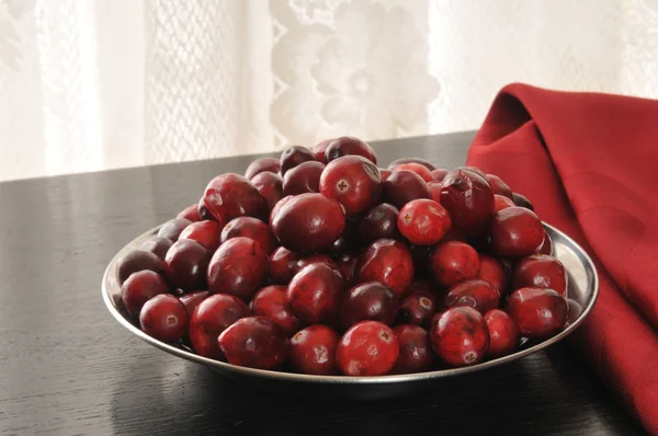 Bowl of fresh cranberries — Stock Photo, Image
