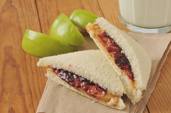 Peanut butter and jelly sandwich — Stock Photo, Image