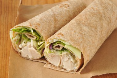 tavuk sarma sandviç