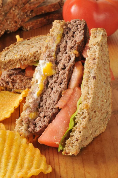 Hamburger sandviç — Stok fotoğraf