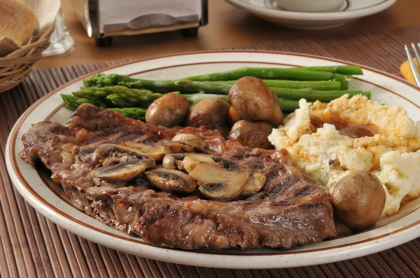 Grilled rib steak — Stock Photo, Image