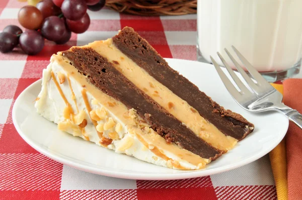 Peanut butter brownie cheesecake — Stock Photo, Image