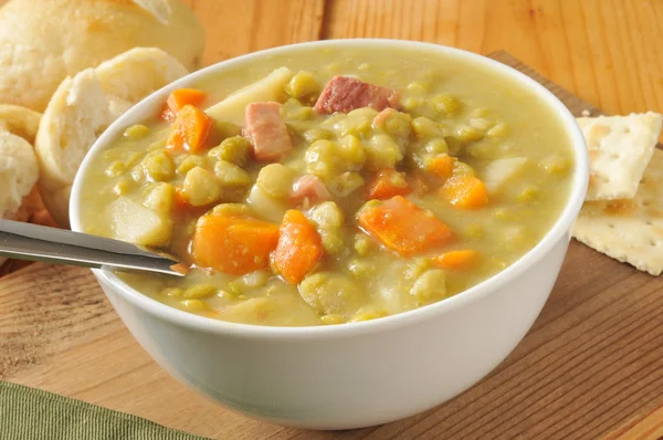 Split pea soup — Stock Photo, Image