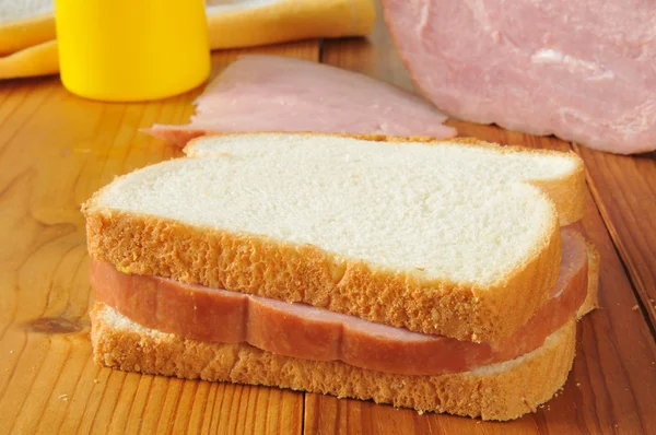 Homemade ham sandwich — Stock Photo, Image