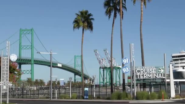 Los Angeles Usa Outubro 2021 Iconic Vincent Thomas Bridge Correndo — Vídeo de Stock