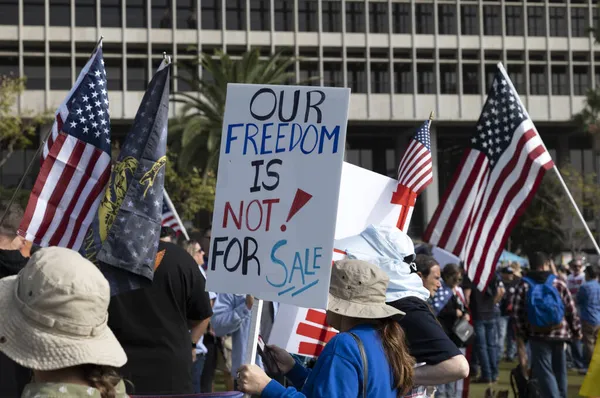 Los Angeles Usa Kasım 2021 Protestocular Grand Park Taki Çalışanlara — Stok fotoğraf