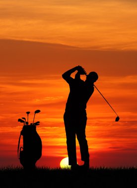gün batımında Golf