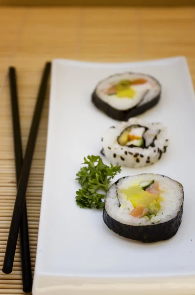 Sushi Teller — Stockfoto