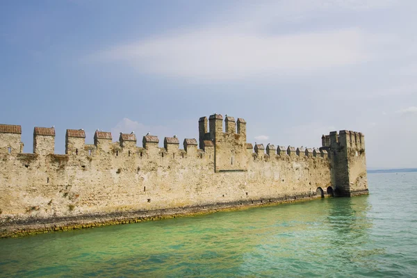 Castelul Sirmione — Fotografie, imagine de stoc