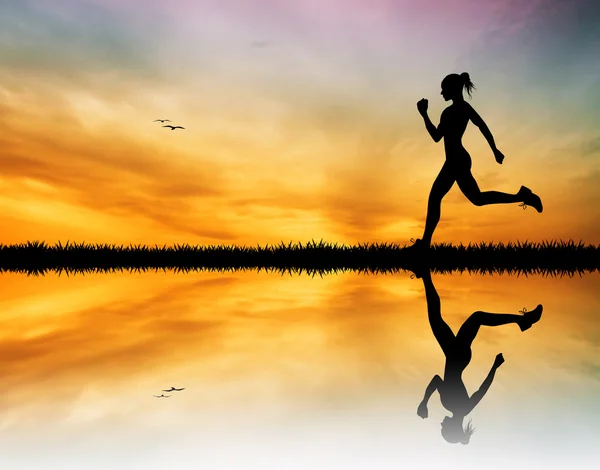 Девушка бежит — стоковое фото