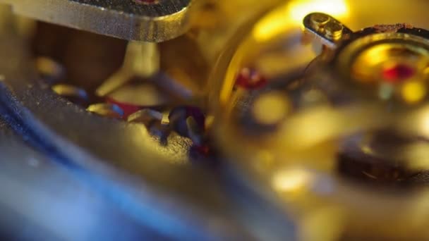 Horloge d'un chronographe. Extrême gros plan. Macro 