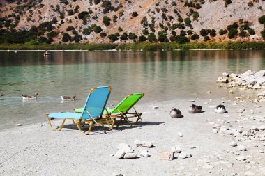 Girit'in sadece tatlı su Gölü, Gölü kournas