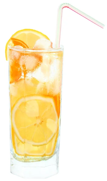 Cocktail with ice cubes and sliced lemon — Stock Photo, Image