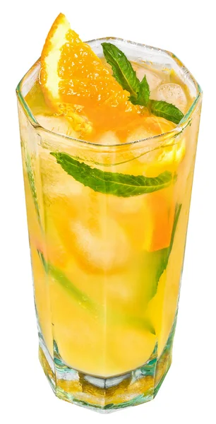 Cocktail com suco de laranja e cubos de gelo vista superior — Fotografia de Stock