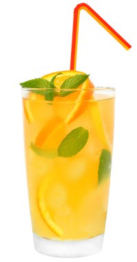 portakal ve limon suyu ile buz küpleri ile kokteyl