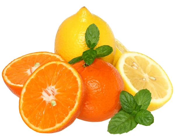 Mandarino affettato e limone con menta in foglia — Foto Stock