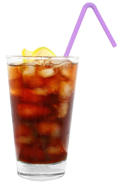 Cola drink with ice cubes and sliced lime in a highball glass — Stock Photo, Image