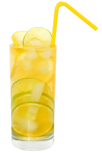 Limonata con lime e cubetti di ghiaccio — Foto Stock