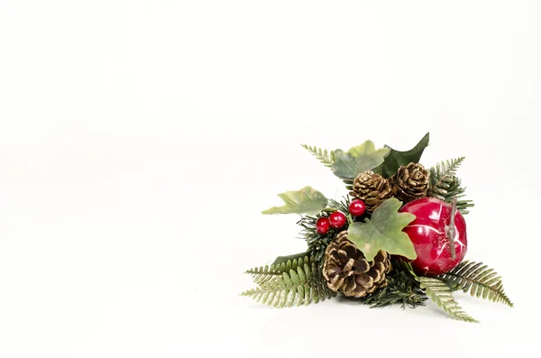 çok renkli topları ile üzerine beyaz izole yay