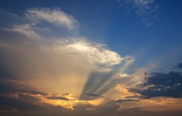 Mooie zonsondergang — Stockfoto