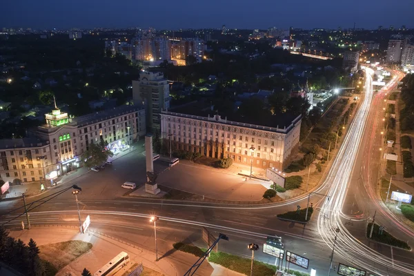 Нічне місто — стокове фото