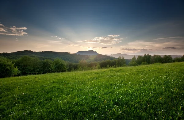 Majestueuze zonsondergang — Stockfoto