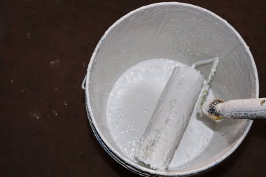 Tavan boyası için plastik davul boyalı boya fırçası